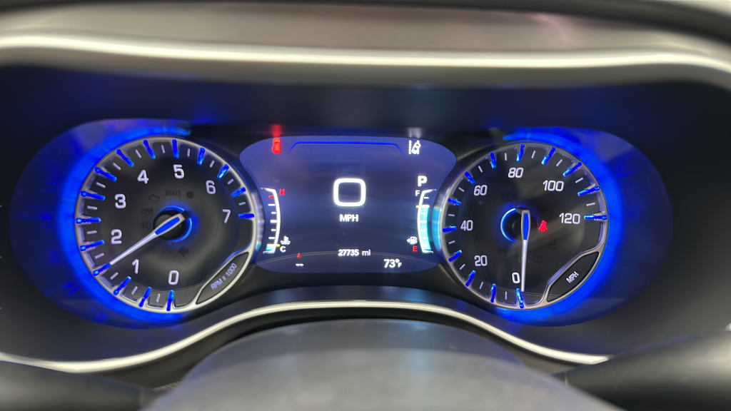 2025 Chrysler Pacifica Select