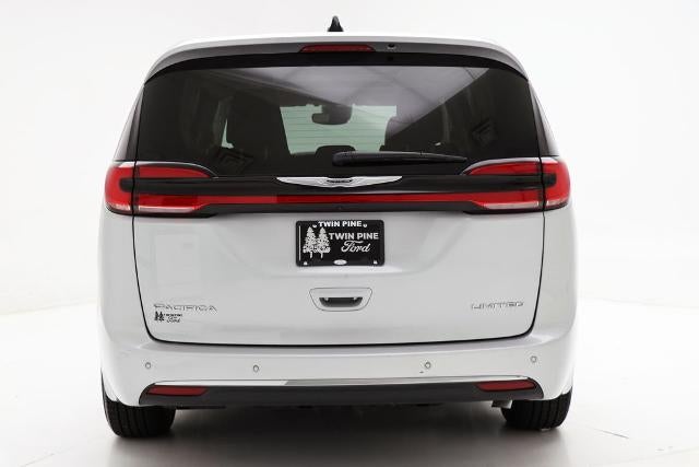 2024 Chrysler Pacifica Limited