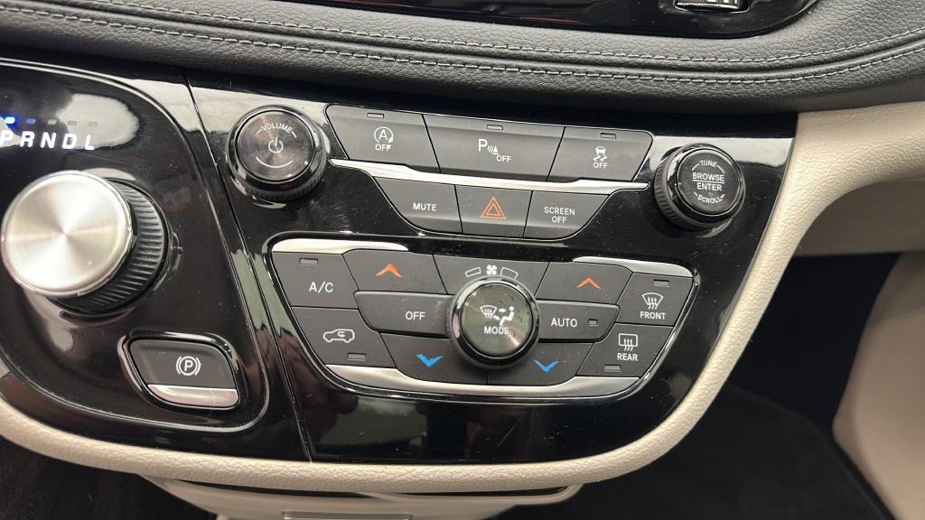 2018 Chrysler Pacifica Limited