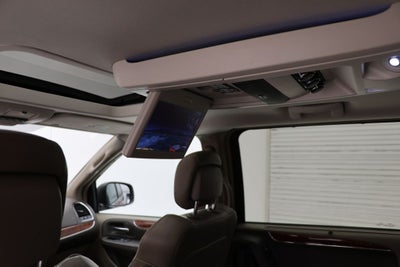 2016 Chrysler Town & Country Limited