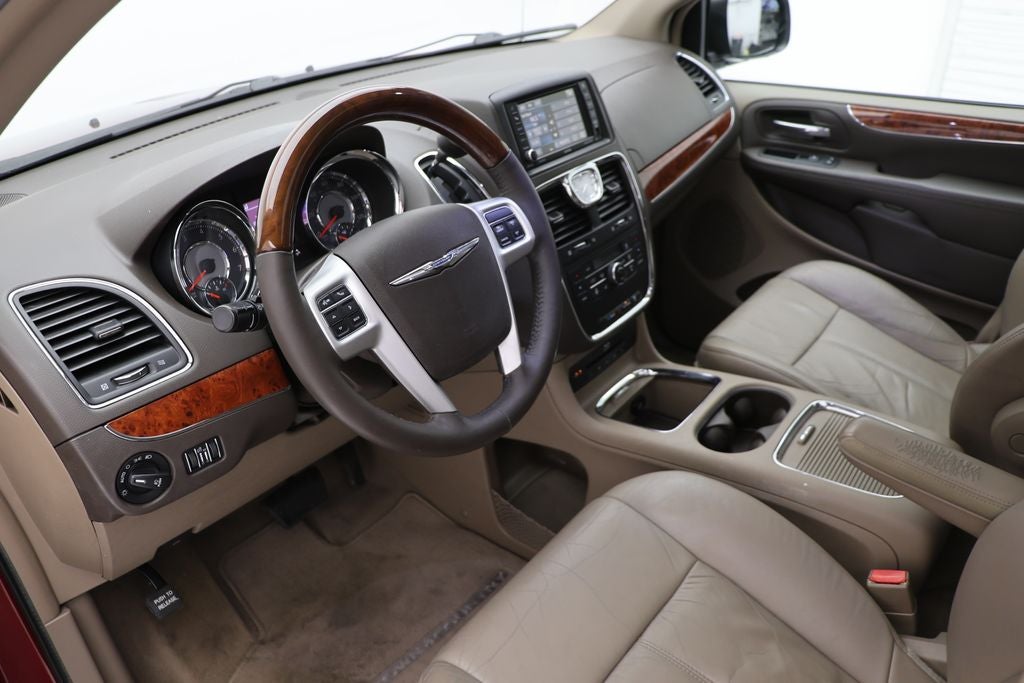 2016 Chrysler Town & Country Limited