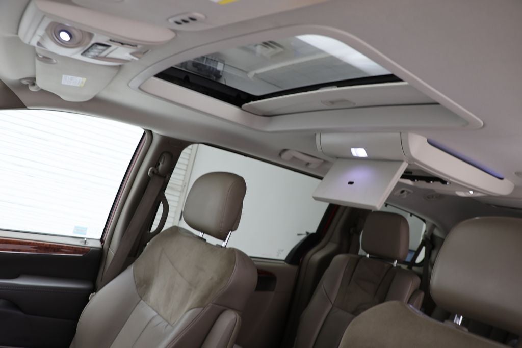 2016 Chrysler Town & Country Limited