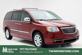 2016 Chrysler Town &amp; Country Limited