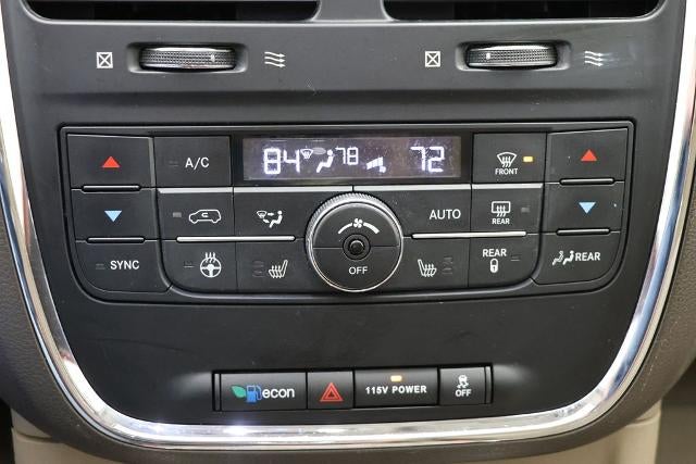 2016 Chrysler Town & Country Limited