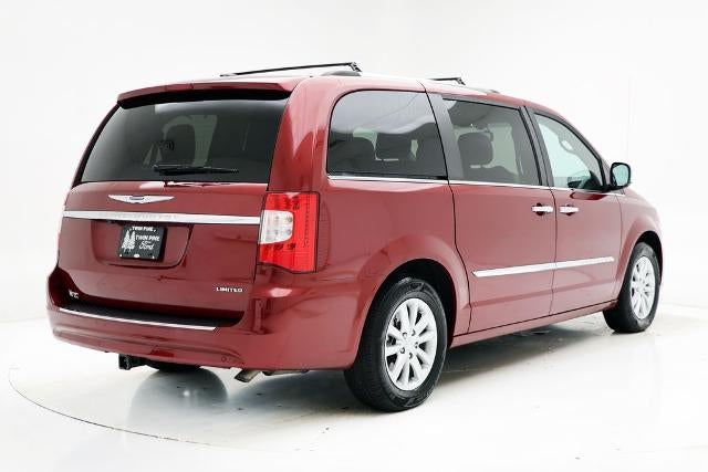 2016 Chrysler Town & Country Limited