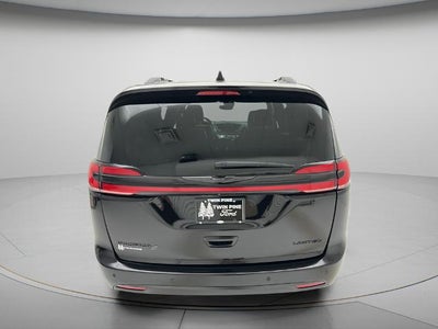 2025 Chrysler Pacifica Limited