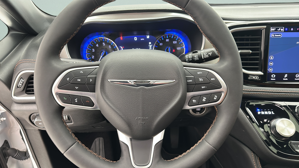 2024 Chrysler Pacifica Pinnacle