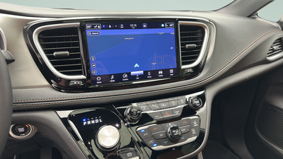 2024 Chrysler Pacifica Pinnacle