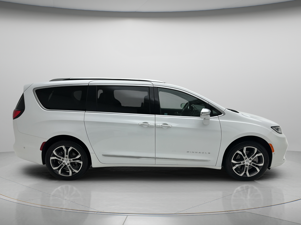 2024 Chrysler Pacifica Pinnacle