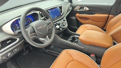 2024 Chrysler Pacifica Pinnacle