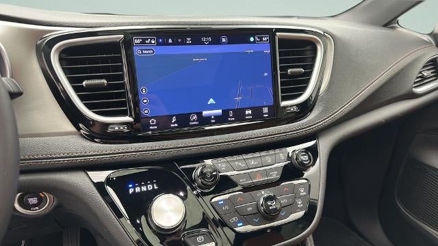 2024 Chrysler Pacifica Pinnacle