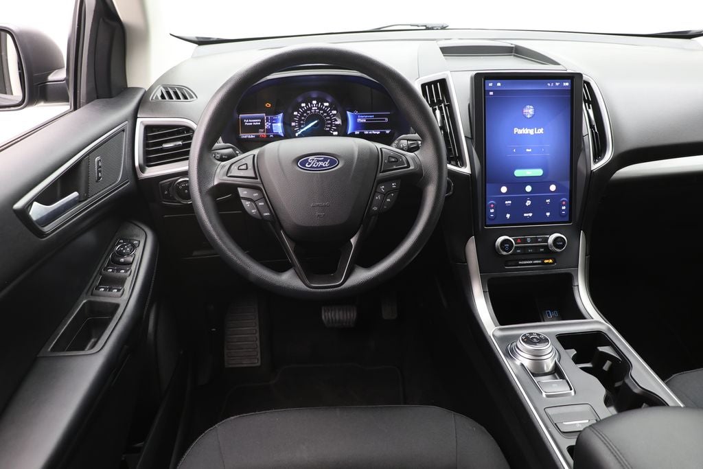 2023 Ford Edge SE