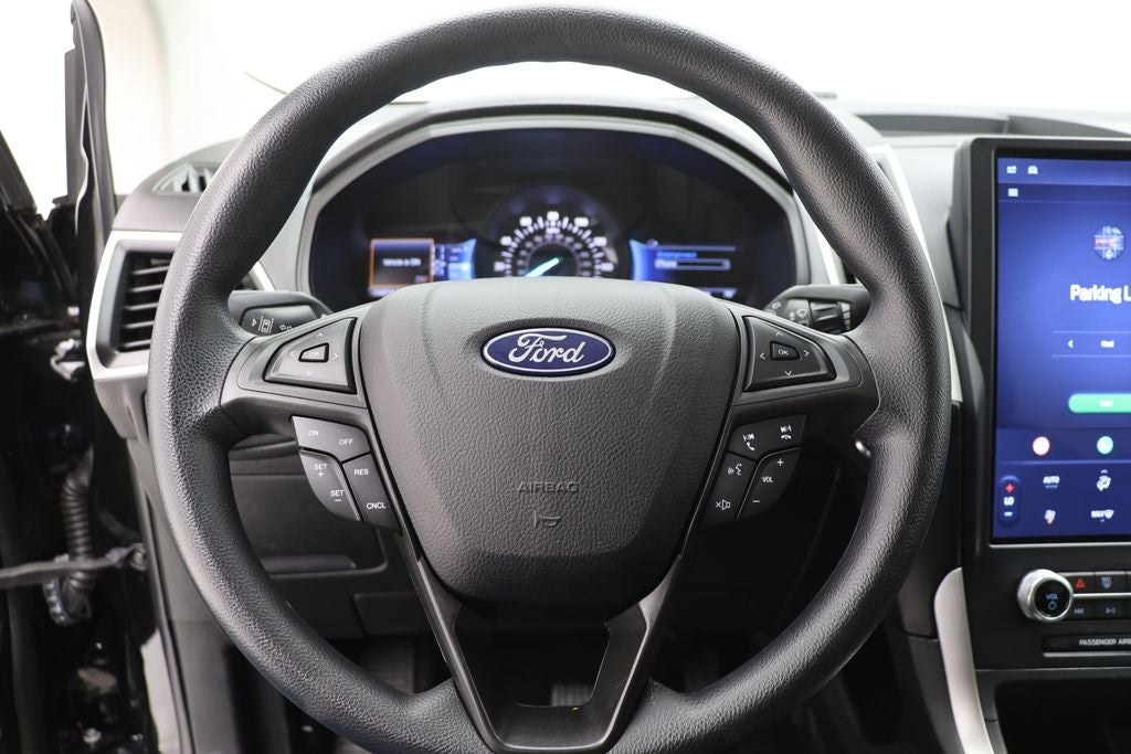 2023 Ford Edge SE