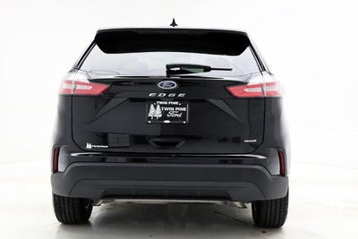 2023 Ford Edge SE