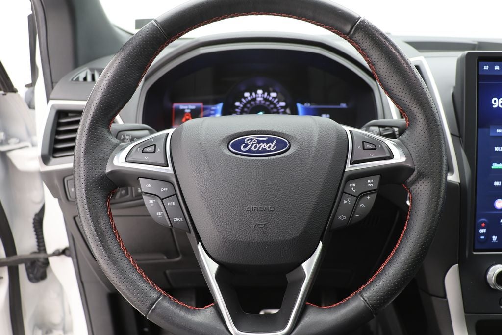 2022 Ford Edge ST Line