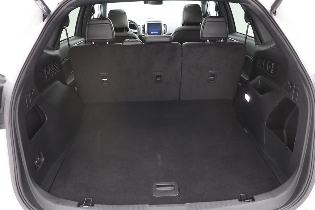 2022 Ford Edge ST Line