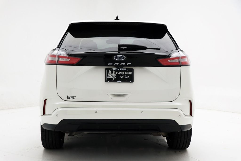 2022 Ford Edge ST Line