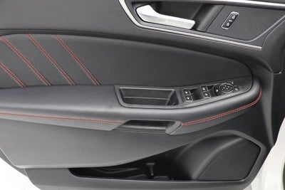 2022 Ford Edge ST Line