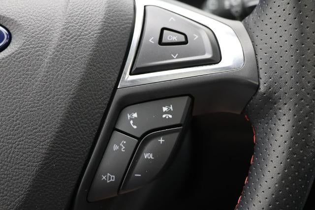 2022 Ford Edge ST Line