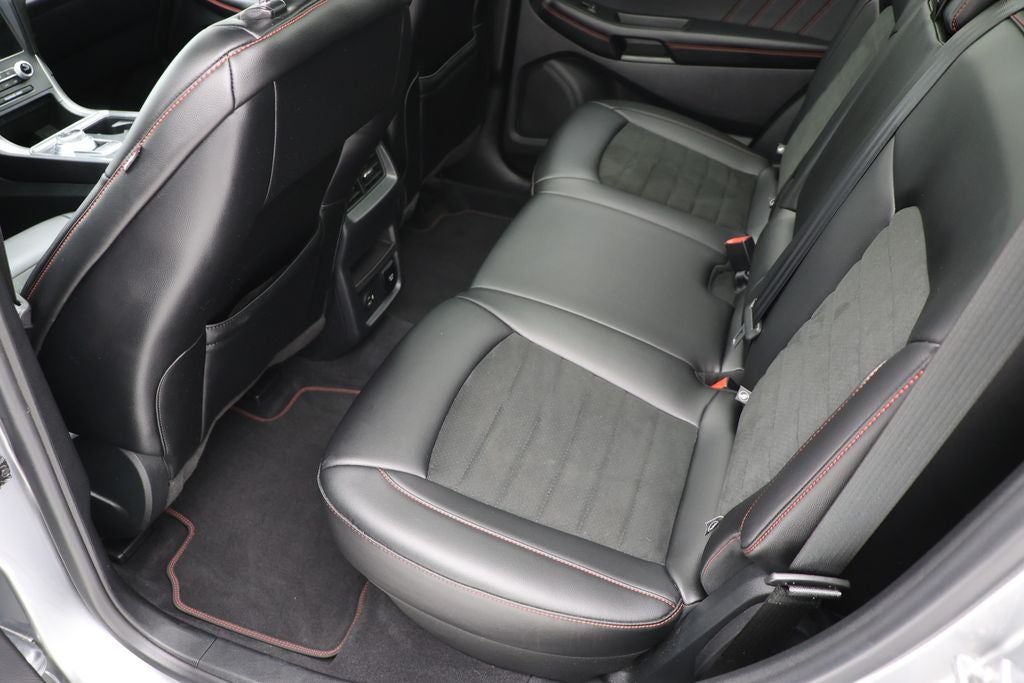 2022 Ford Edge ST Line