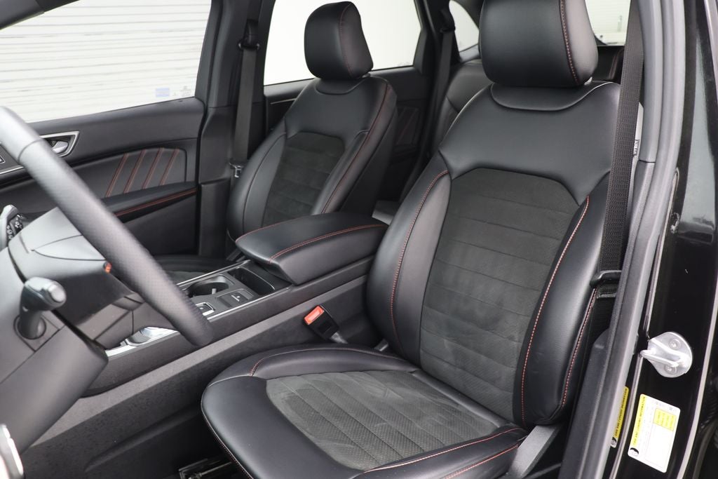 2022 Ford Edge ST Line