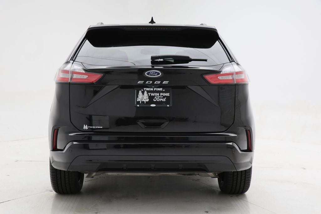 2022 Ford Edge ST Line