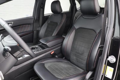 2022 Ford Edge ST Line