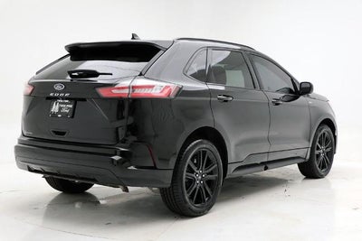 2022 Ford Edge ST Line