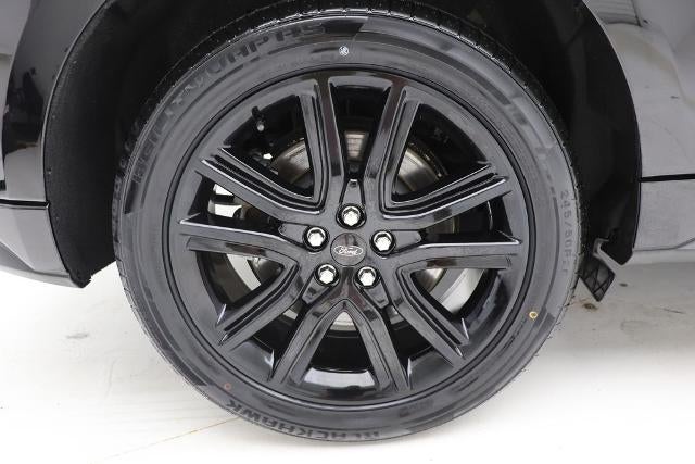 2022 Ford Edge ST Line