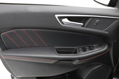 2022 Ford Edge ST Line
