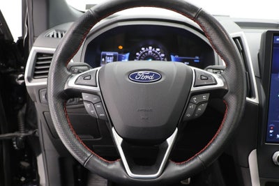 2022 Ford Edge ST Line