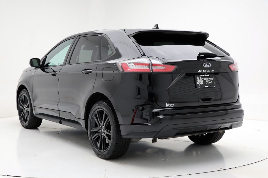2022 Ford Edge ST Line