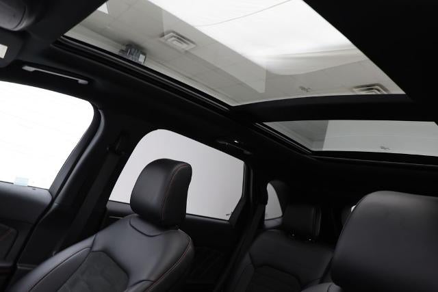 2022 Ford Edge ST Line