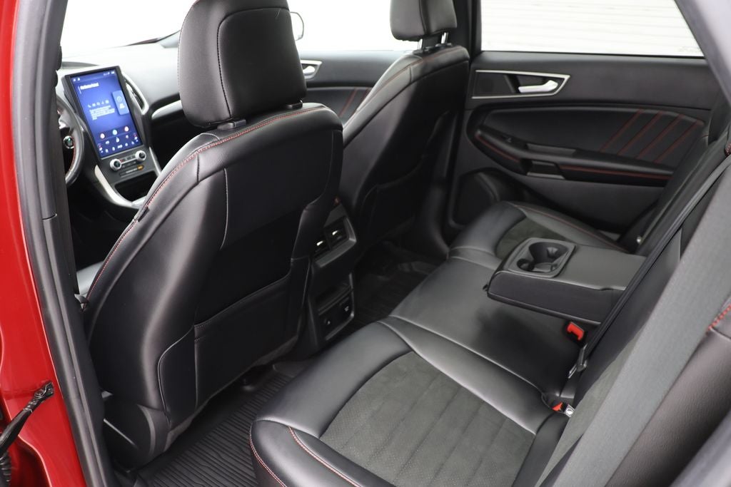 2022 Ford Edge ST Line