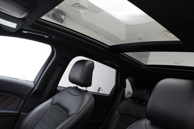 2022 Ford Edge ST Line