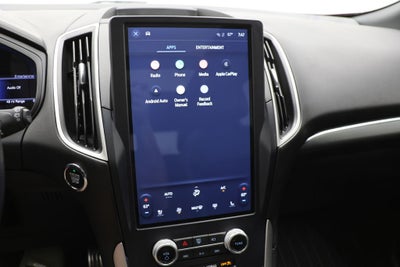 2022 Ford Edge ST Line