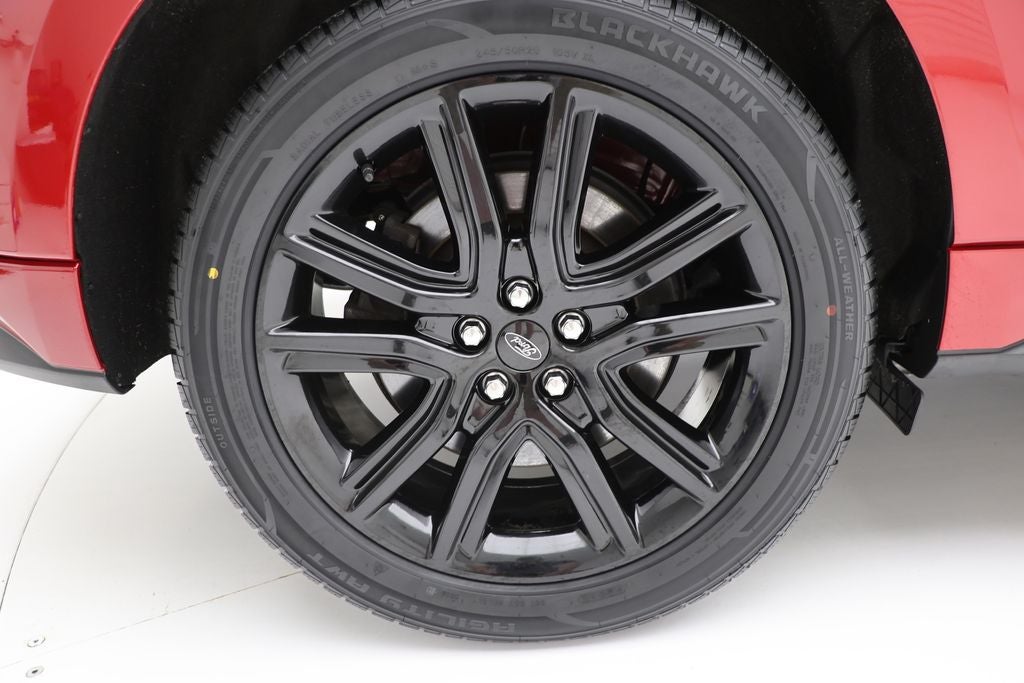 2022 Ford Edge ST Line