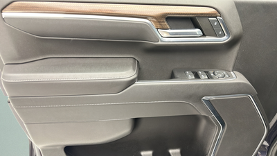 2023 Chevrolet Silverado 1500 LT LT1
