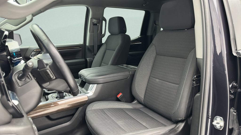 2023 Chevrolet Silverado 1500 LT LT1