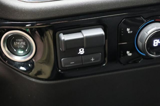 2025 Chevrolet Silverado 1500 LT LT1