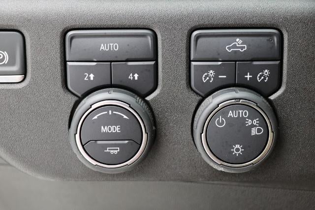 2025 Chevrolet Silverado 1500 LT LT1