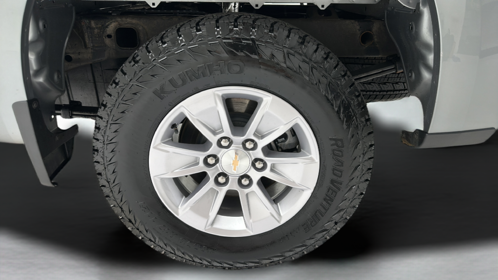 2026 Chevrolet Silverado 1500 LT LT1