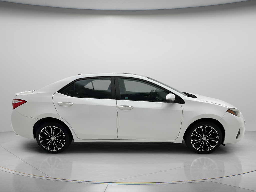 2015 Toyota Corolla S Plus