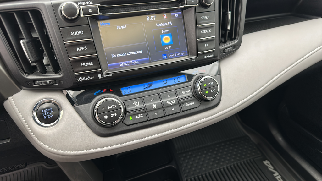 2018 Toyota RAV4 XLE
