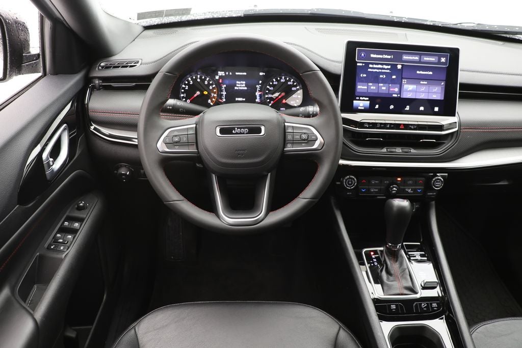 2025 Jeep Compass Trailhawk