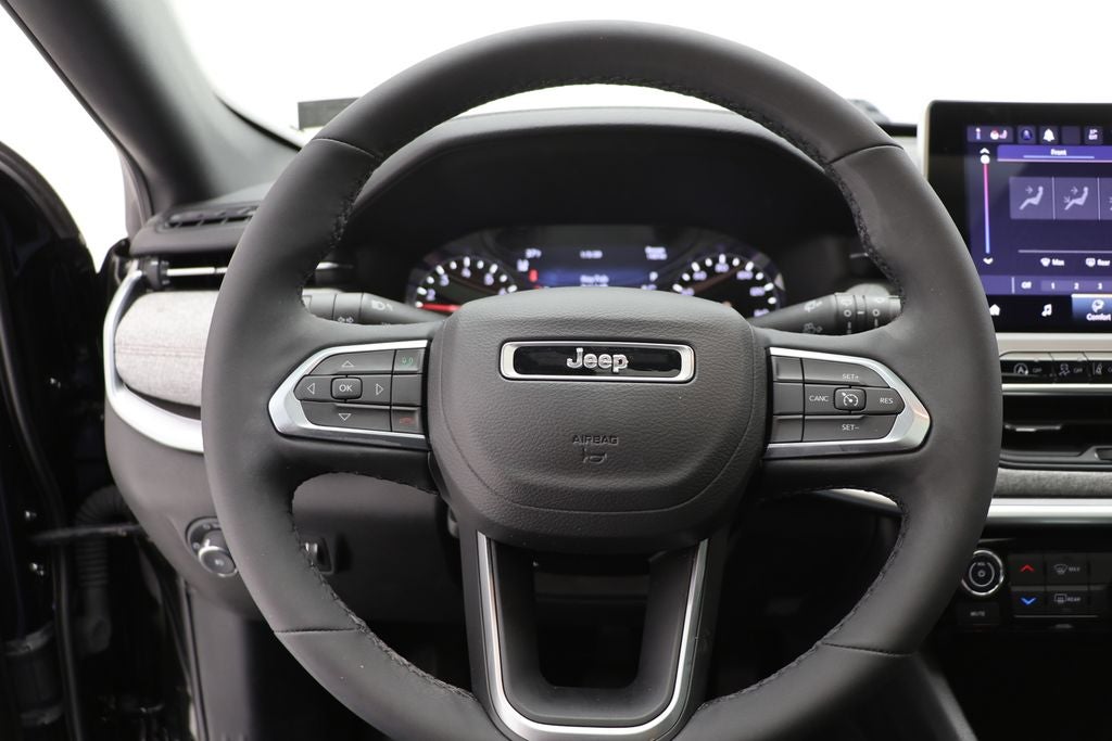 2024 Jeep Compass Latitude Lux