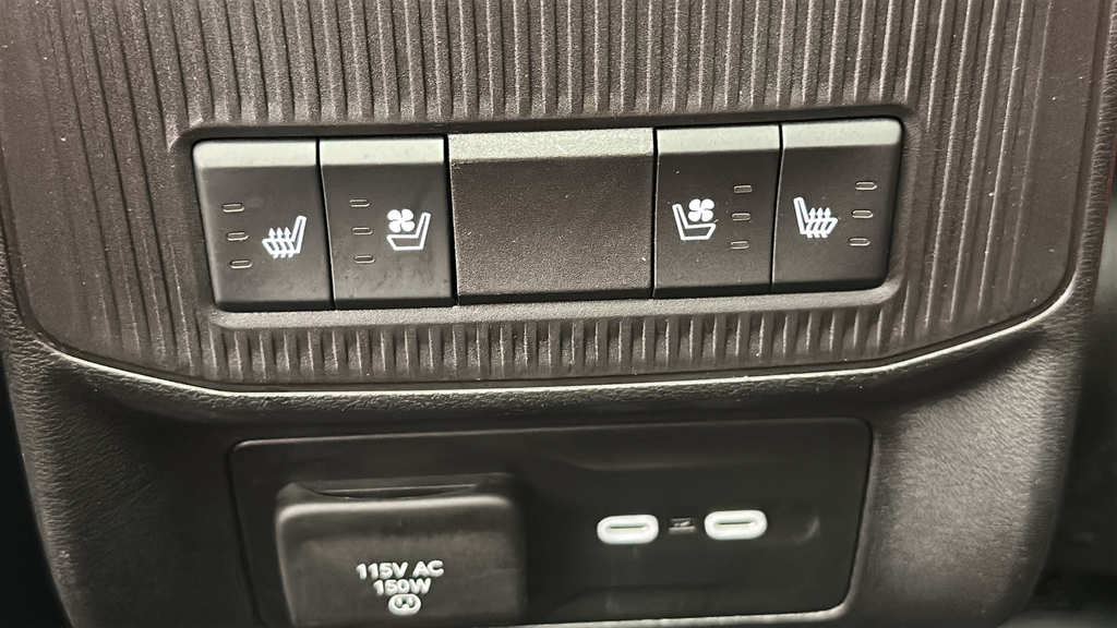 2024 Jeep Wagoneer S Launch Edition