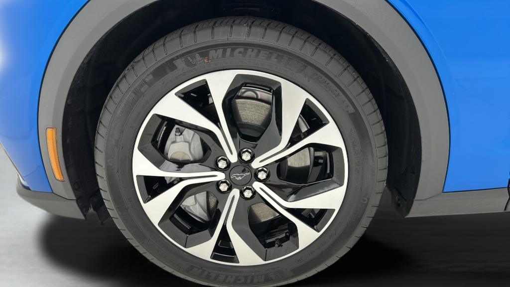 2025 Ford Mustang Mach-E Select