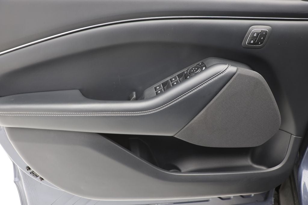 2021 Ford Mustang Mach-E Select