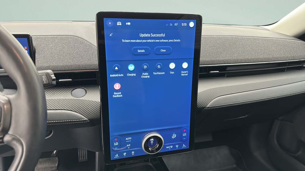 2022 Ford Mustang Mach-E Premium
